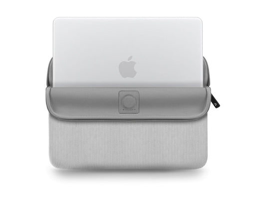 PORT DESIGNS Dedicated sleeve for MacBook Neo Padded protection against shocks and impacts Slim and lightweight design easy to carry