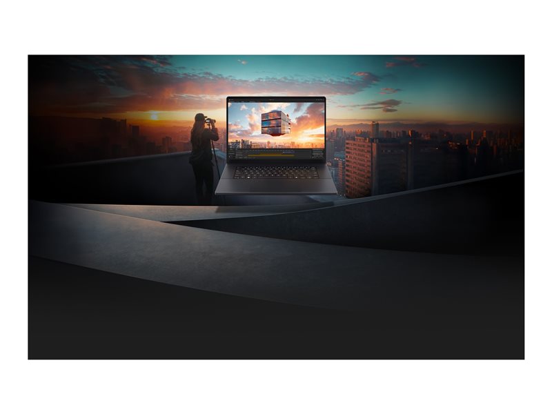 ASUS ASUS ProArt H7606WP-SC121X AMD RYZEN AI 9 HX 370 16p WQUXGA LPDDR5X 64Go 2To PCIE G4 SSD GeForce RTX 5070 8Go W11P Black