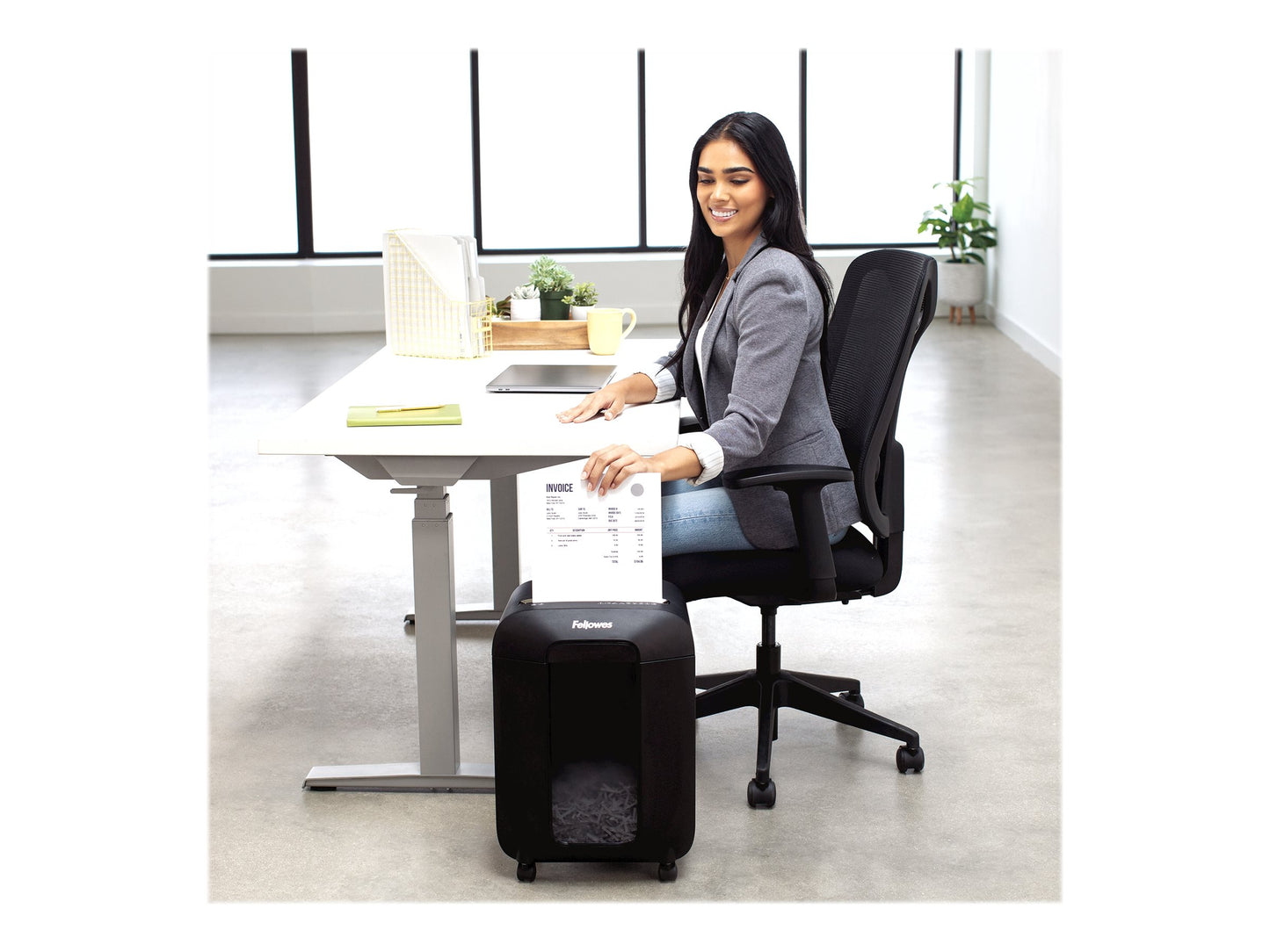 FELLOWES Powershred LX85 Shredder Cross Cut 230V EU